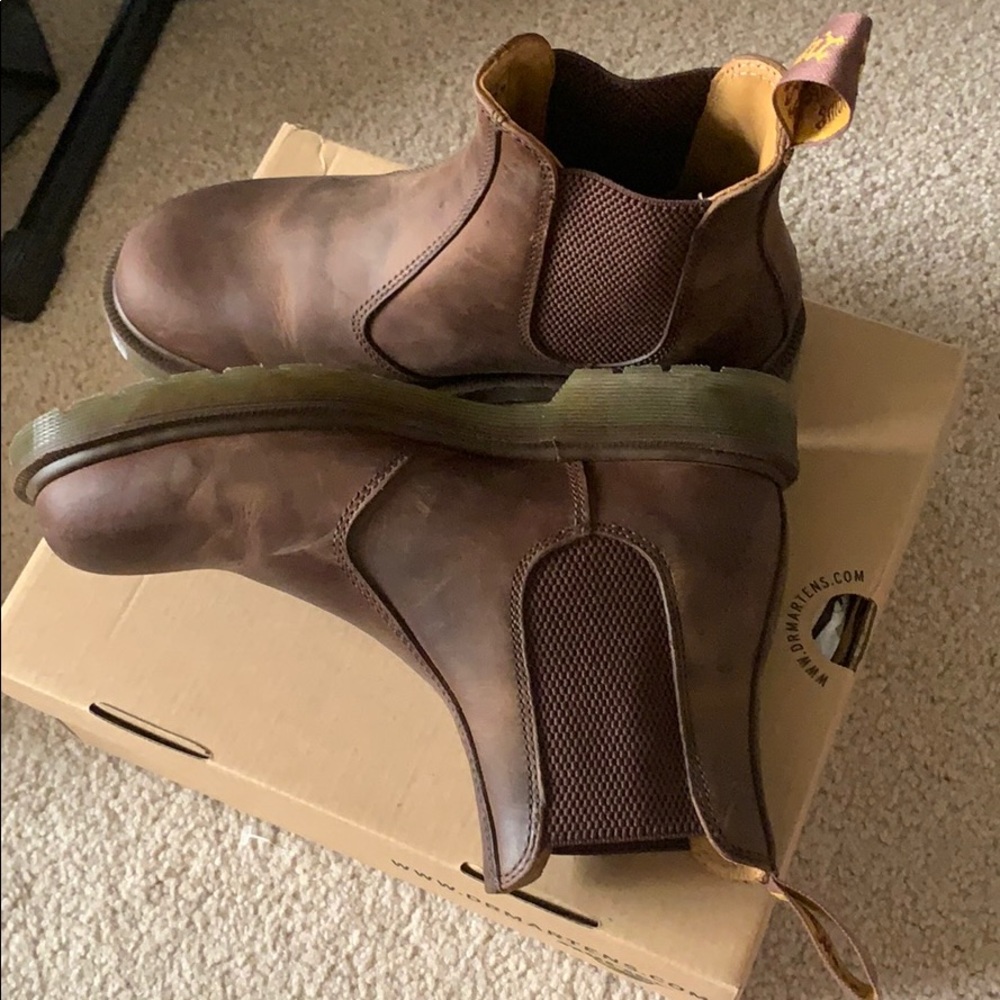 COPY - Dr Martens 2976 Gaucho Crazy Horse Chelsea…